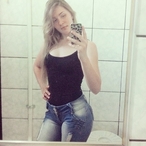 Rogee - Sexe facile à Leuze-en-Hainaut Profil de Rogee, 22 ans, Sexe facile à Leuze-en-Hainaut (Hainaut)